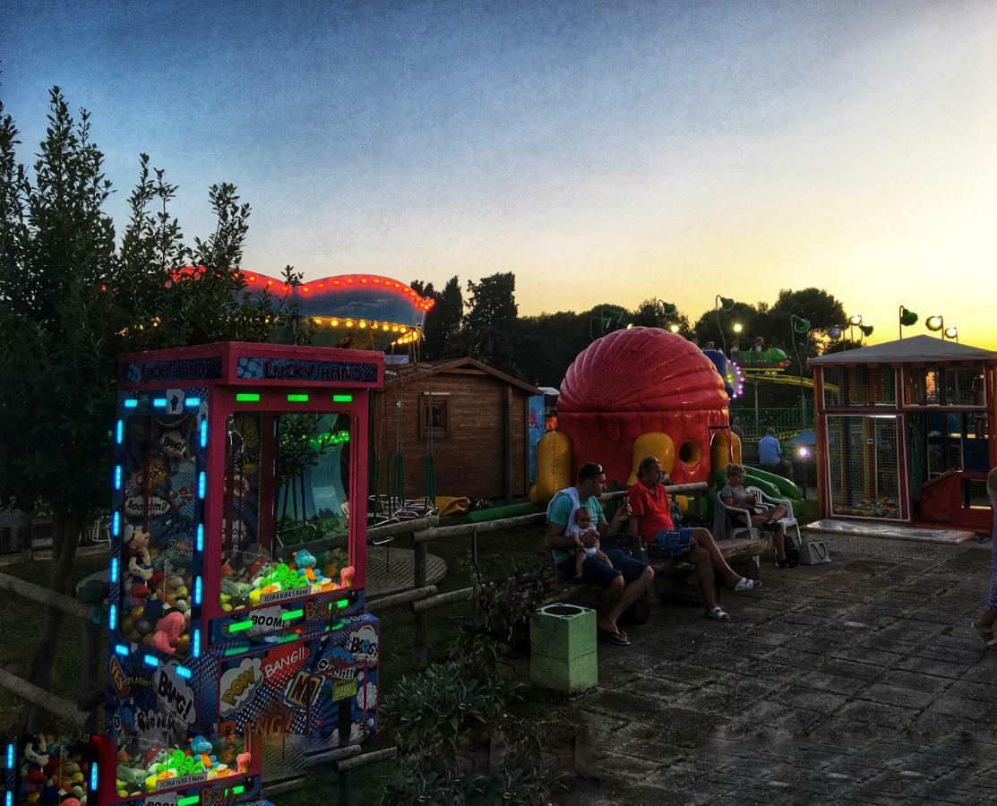 Villa Sunset メドゥリン エクステリア 写真
